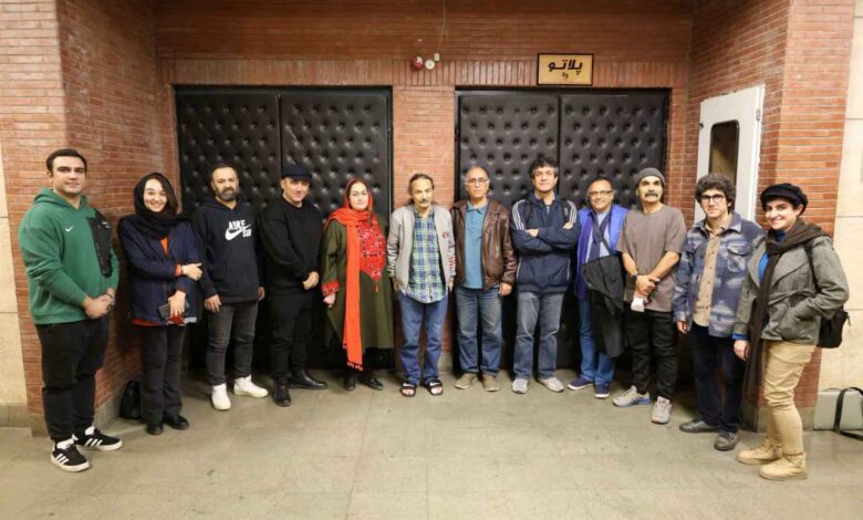 با تماشای نمایش «خانه عروسک_قسمت دوم»