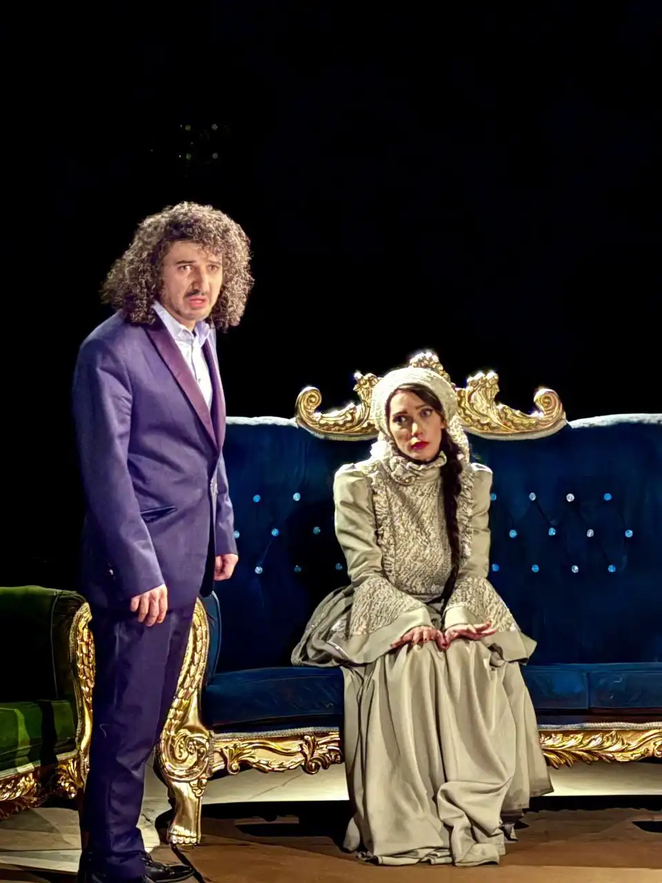 نمایش «راه خروجی نیست» نمایش «راه خروجی نیست»