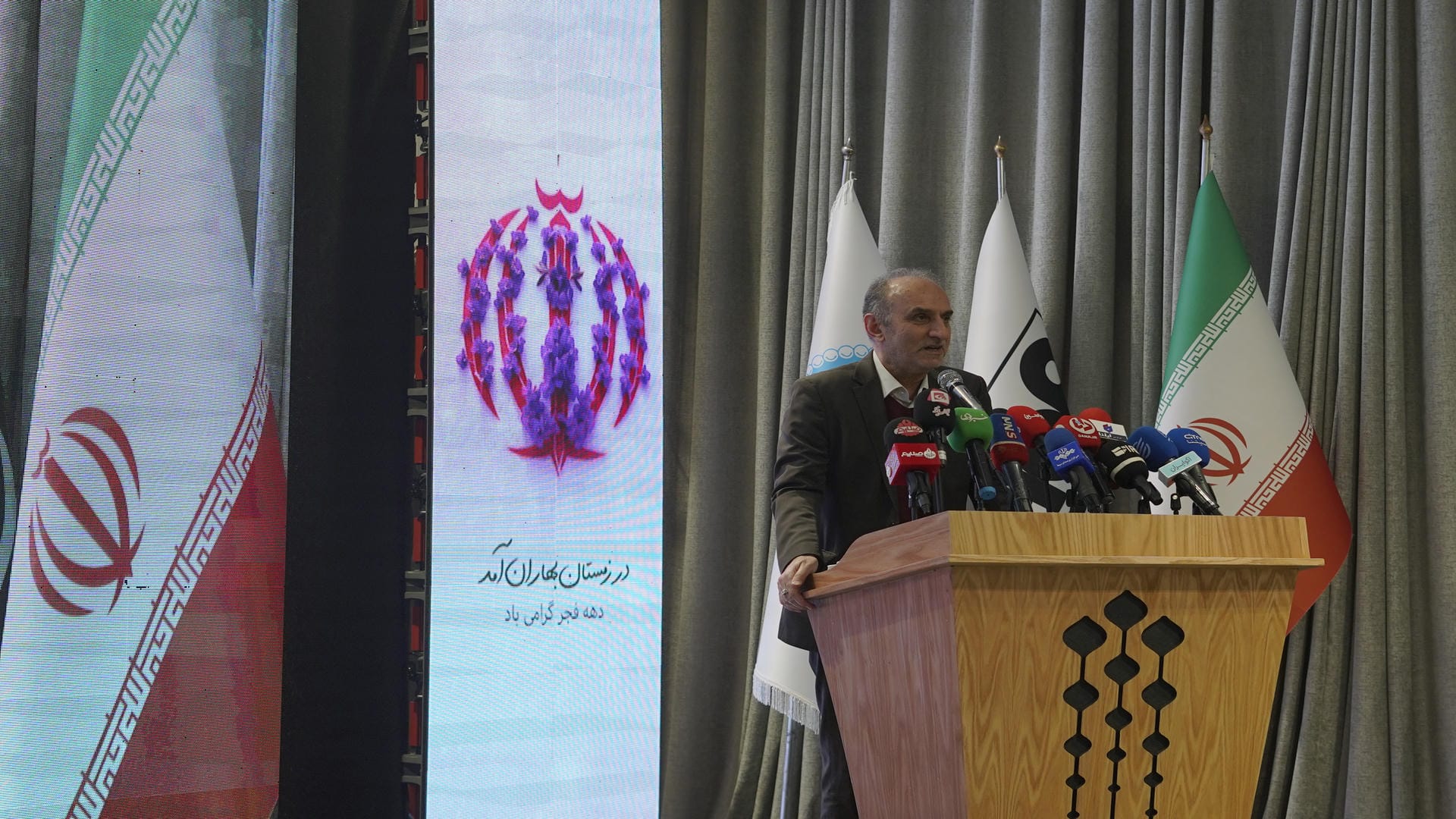 حسین حسینی سرپرست دانشگاه تهران حسین حسینی سرپرست دانشگاه تهران