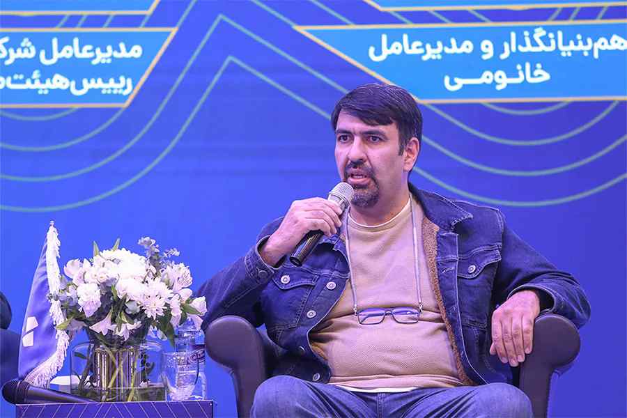 مسعود شاهمرادی، هم بنیانگذار و مدیرعامل «خانومی»