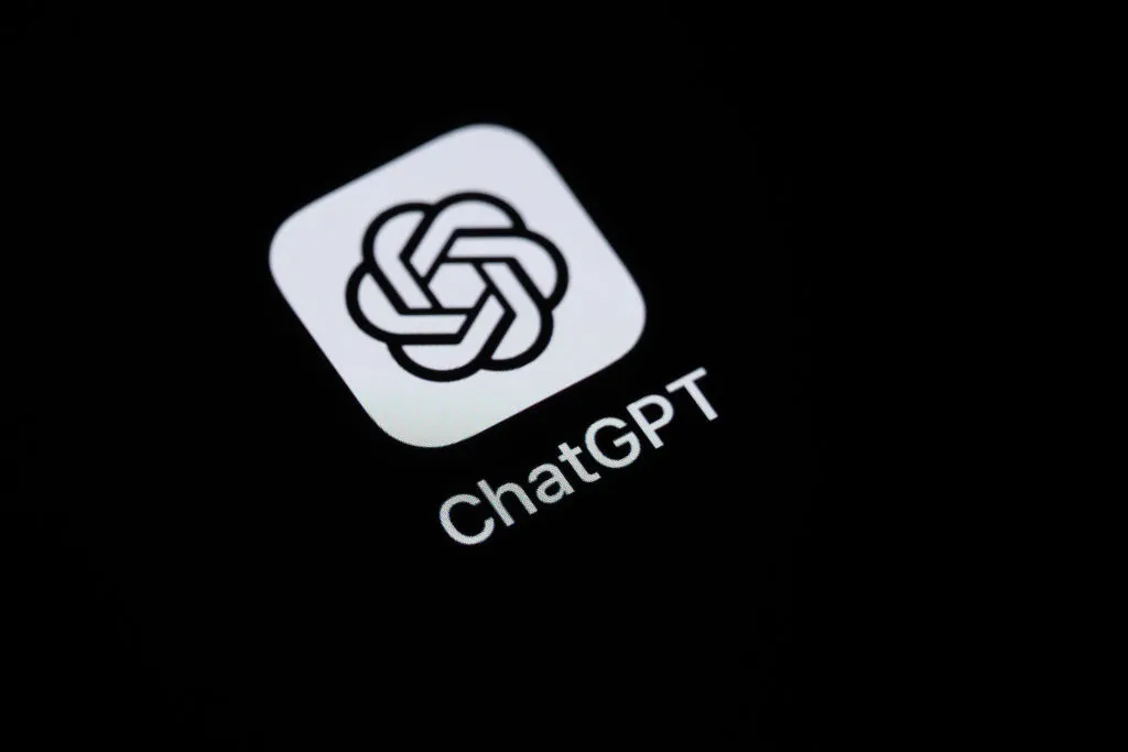 شتاب برند ChatGPT در بازار جستوجوی اروپا؛ صعود سریع، اما زیر سایه چالشهای اعتماد