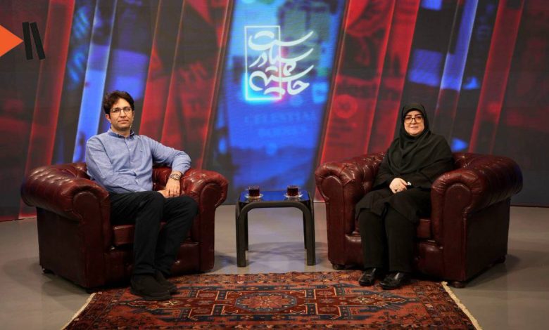 سیاست در حاشیه