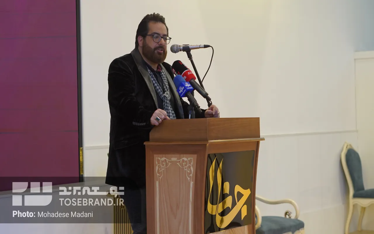 کاوه فرهادی عضو هیئت علمی دانشگاه