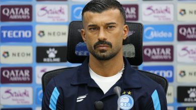 عکس| لباس استقلال بر تن پدر پرسپولیسی رامین رضاییان