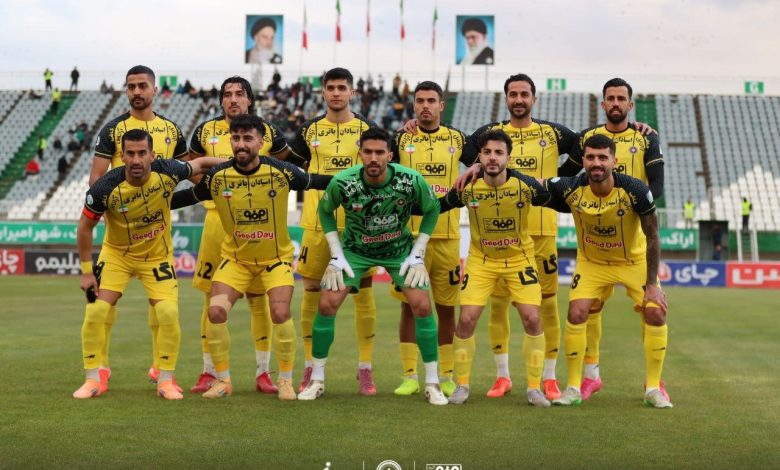 صدرنشینی دوباره سپاهان در اراک؛ فجر در خانه شکست خورد