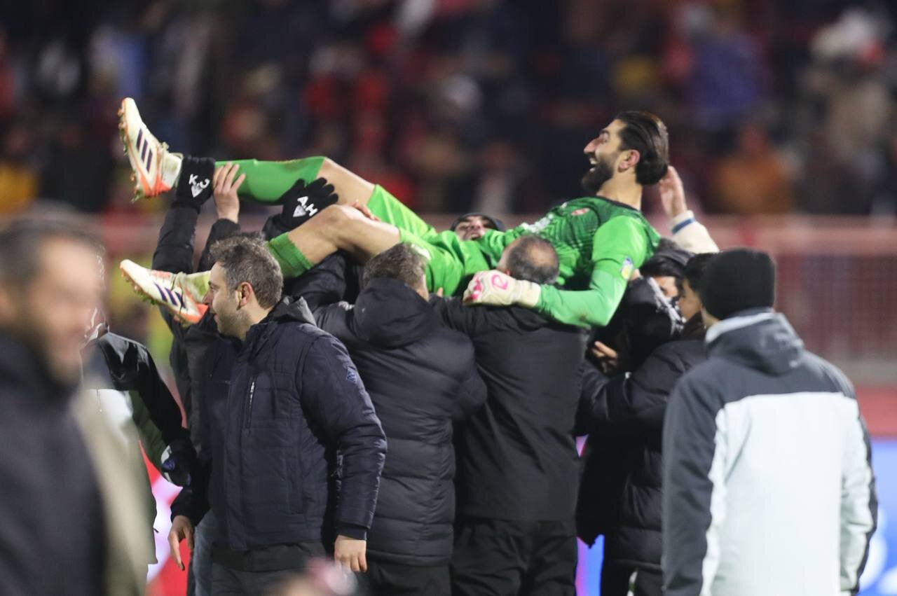 بیرانوند یک جام دیگر هم از پرسپولیس گرفت