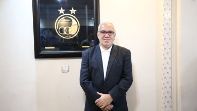 آشتی کنان دو چهره استقلالی در مجلس ختم