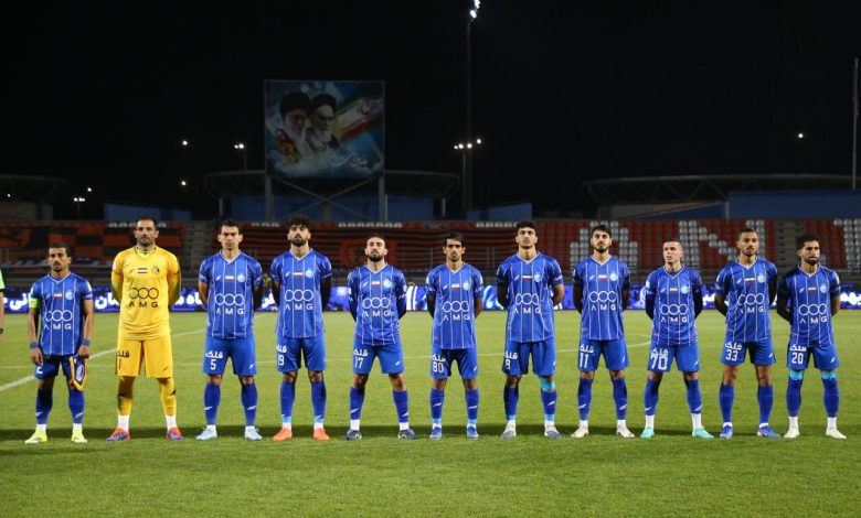 مربی جدید استقلال وارد تهران شد