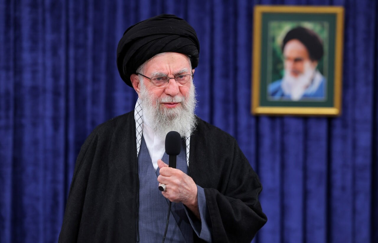 نظر مراجع عظام تقلید برای مقلدین شهید امام خامنه‌ای