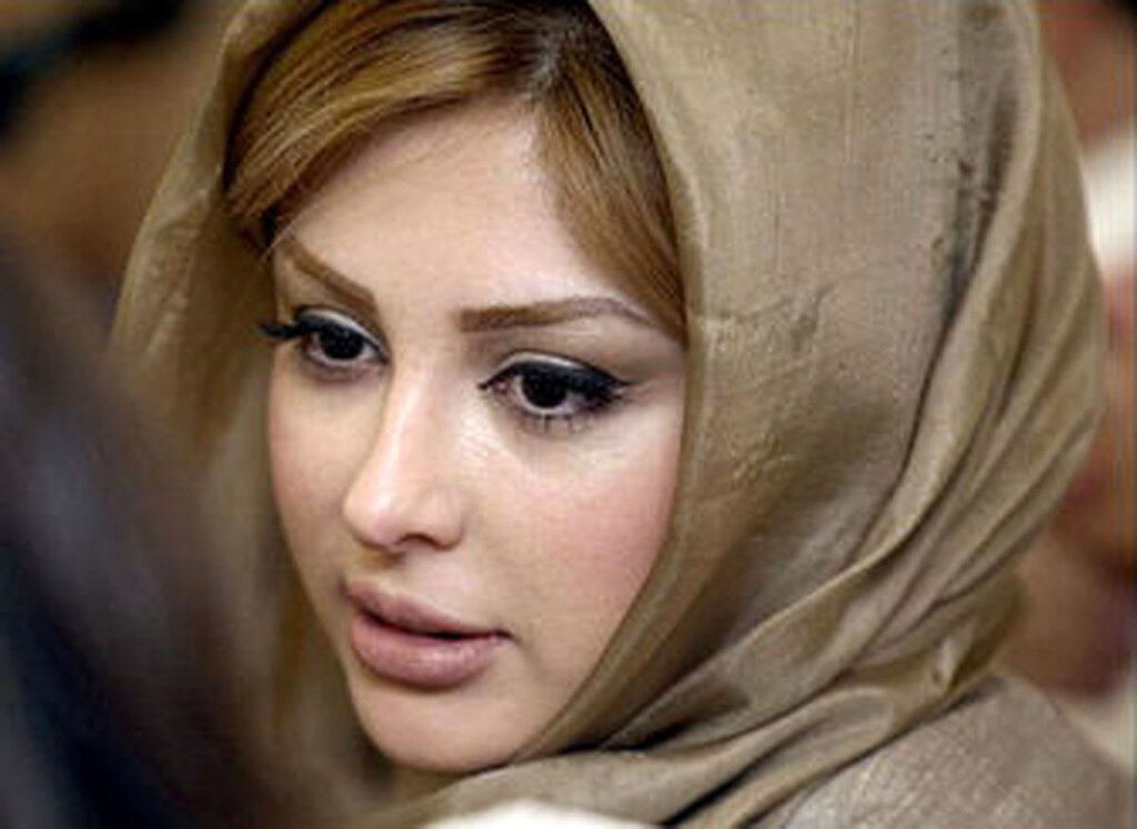 نیوشا ضیغمی