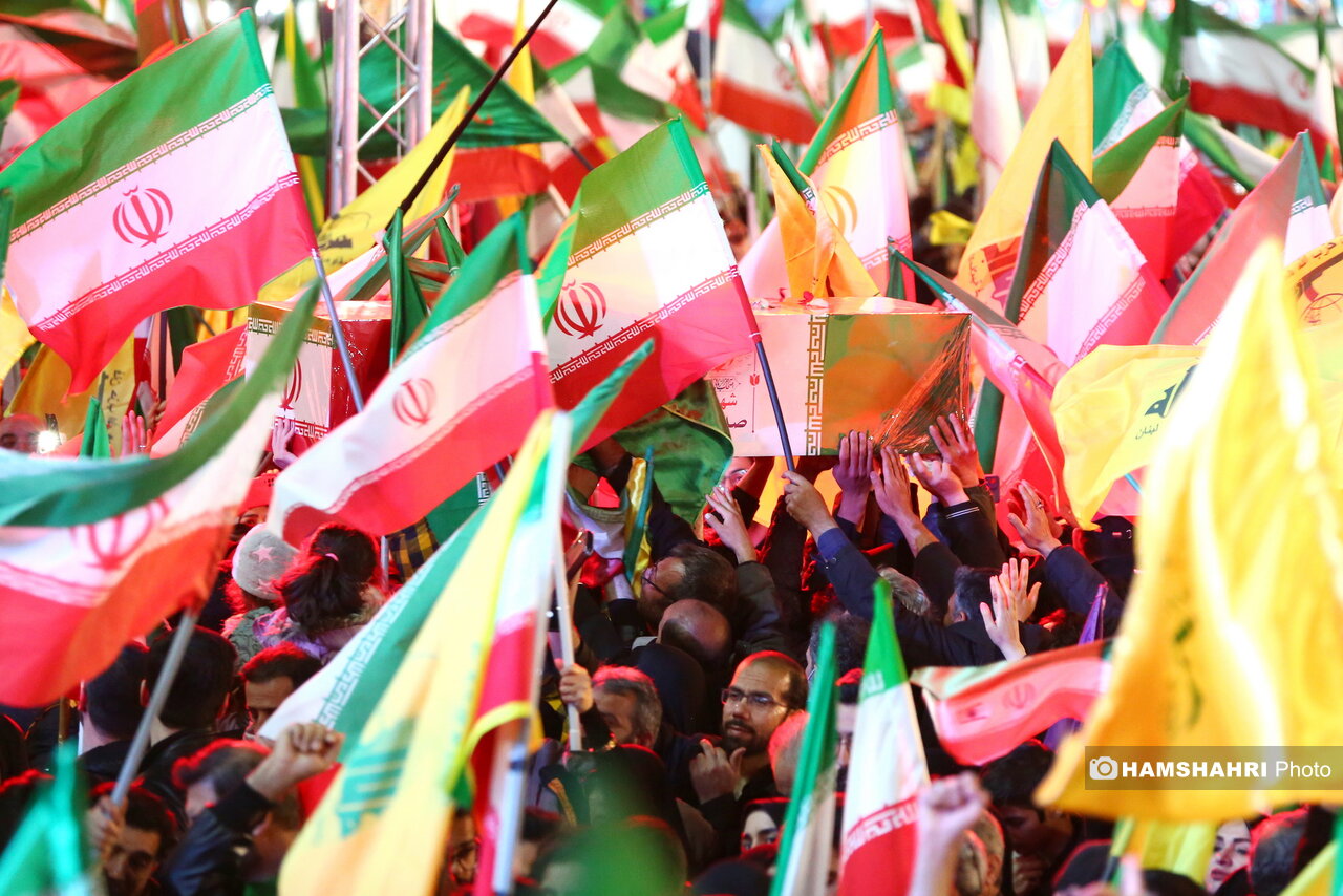 تجمع شبانه و تشییع شهید خادمی