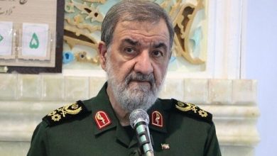 محسن رضایی: اجازه فرار به آمریکا نمیدهیم
