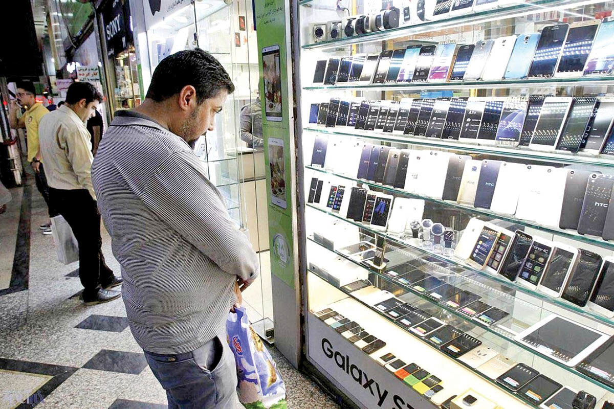 توافق با آمریکا موبایل را ارزان میکند؟