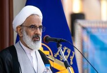 نماینده رهبری در سپاه: به مذاکره‌کنندگان اعتماد داریم، اما به آمریکا هرگز!
