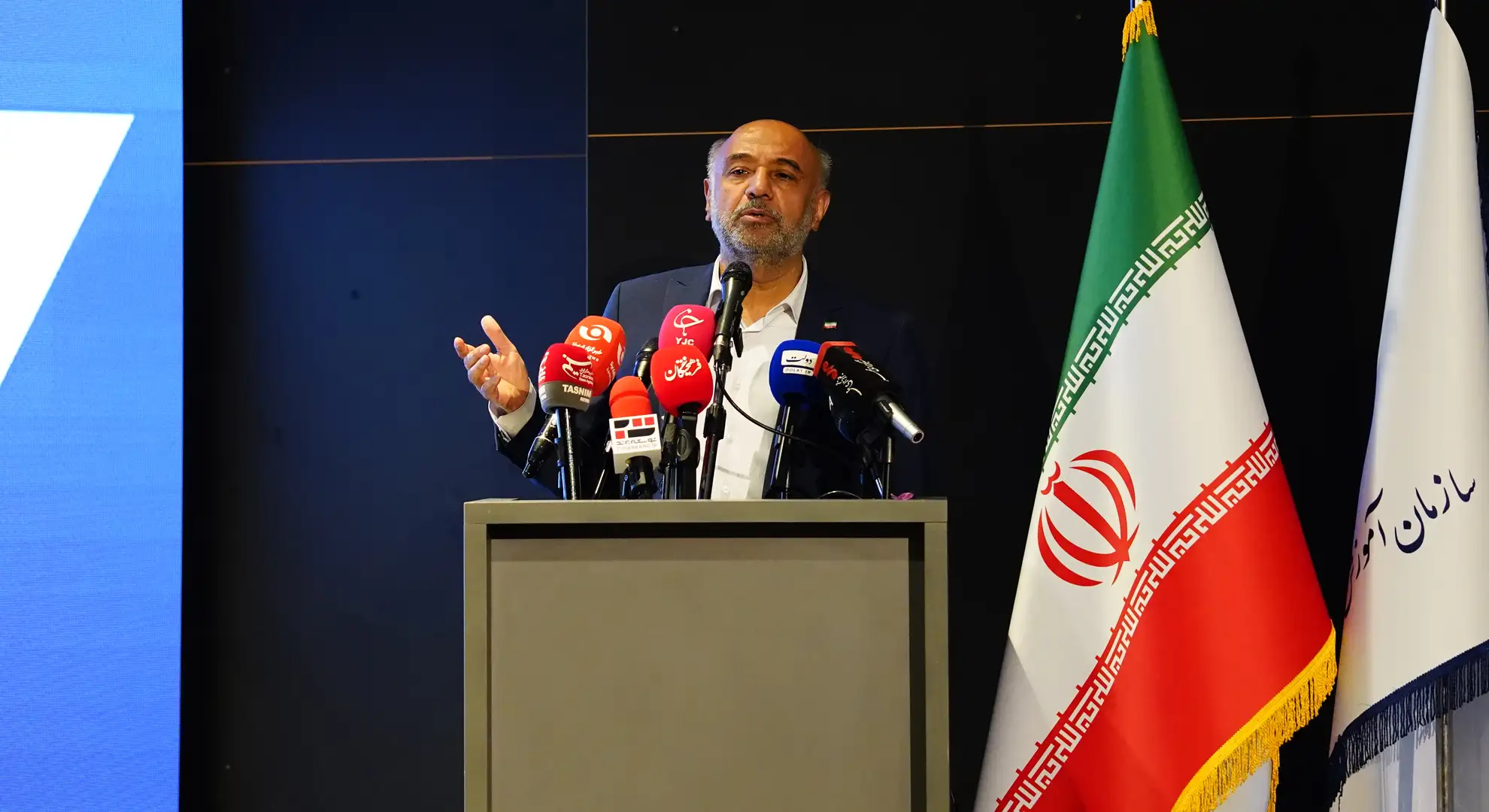 احمد میدری وزیر تعاون، کار و رفاه اجتماعی احمد میدری وزیر تعاون، کار و رفاه اجتماعی