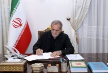 پزشکیان از دولت و ملت عراق برای میزبانی از پیکر رهبر شهید قدردانی کرد