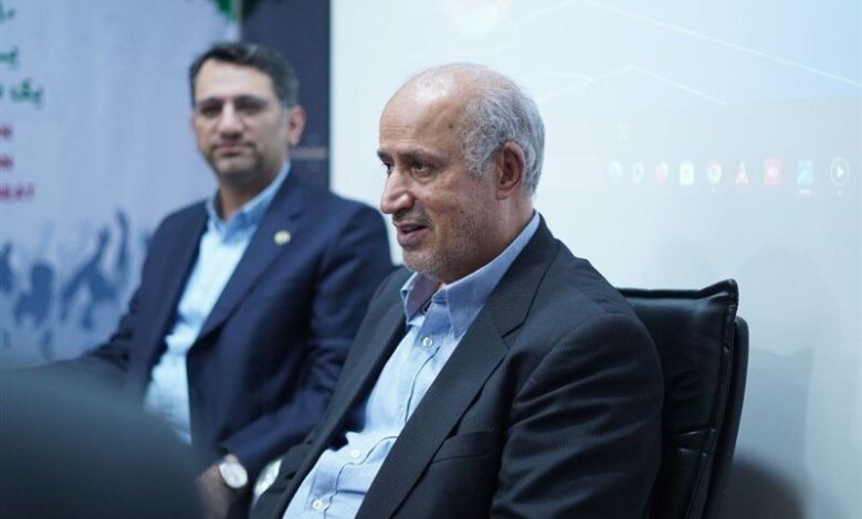 تاج: مخالف محرومیت تماشاگران از حضور در ورزشگاه هستم