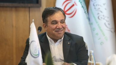 توییت تاجرنیا برای جواد نکونام!