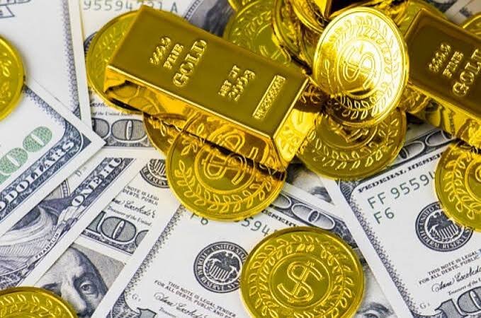 ردپای بنزین در شوک جهش ارز و طلا / شایعهای که بازار را بهم ریخت
