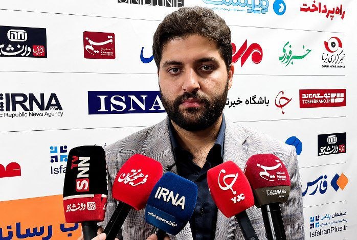 علیرضا خاکدامن