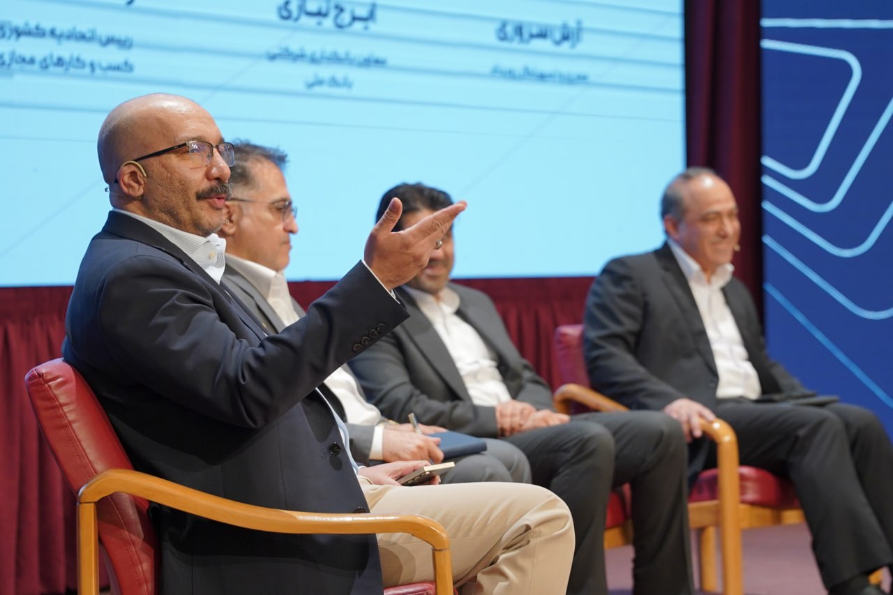 عبدالرضا عسگرخانی_ مدیرعامل داریک