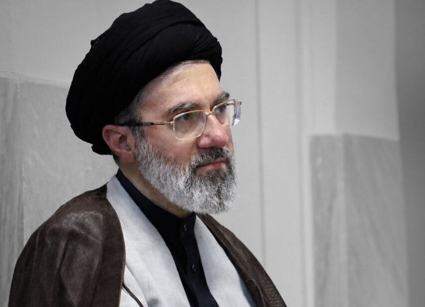 رئیس مجلس با رهبر معظم انقلاب دیدار کرد