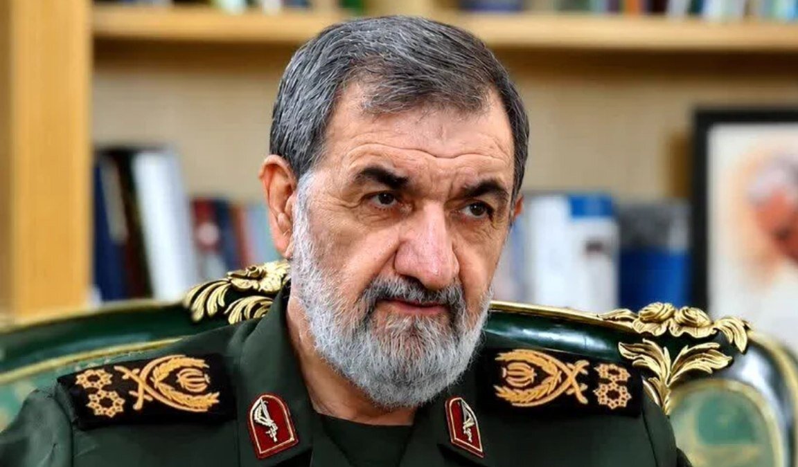محسن رضایی: همکاریهای راهبردی ایران و روسیه توسعه خواهد یافت
