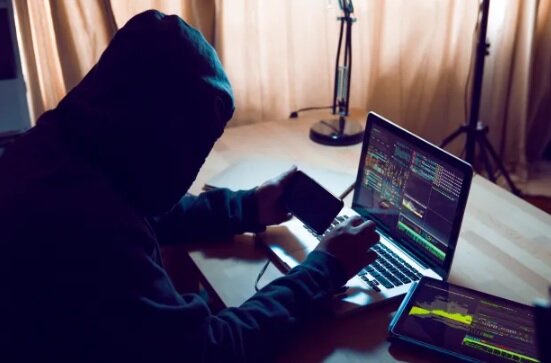 کلاهبرداری اینترنتی