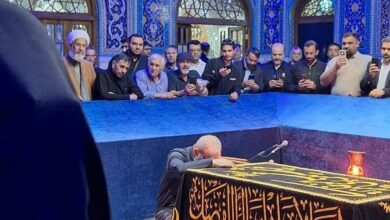 حضور پزشکیان در رواق دارالذکر و زیارت مزار رهبر شهید انقلاب