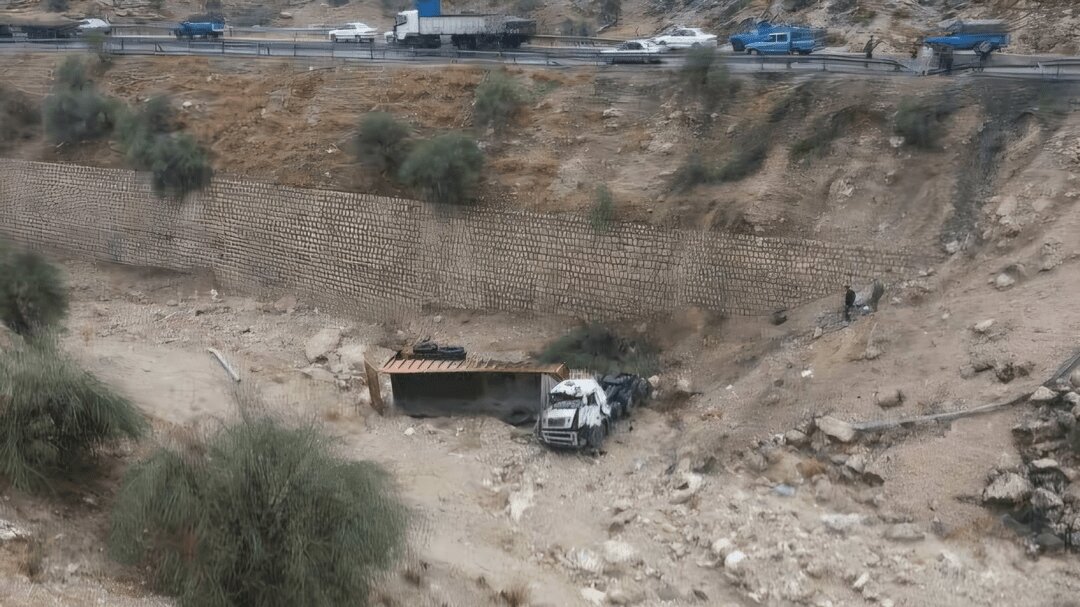 سقوط تریلی بومهن