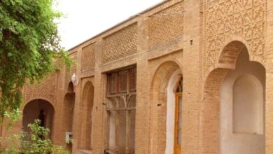 نمایی از خانه قدیمی گازر